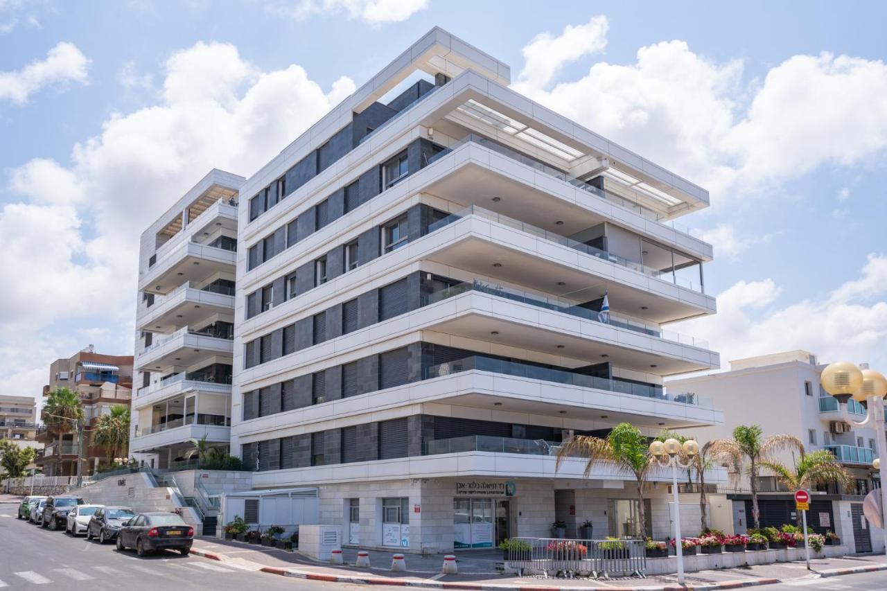 Tranquil Stay Near The Beach By Sea N' Rent Nahariya Bagian luar foto