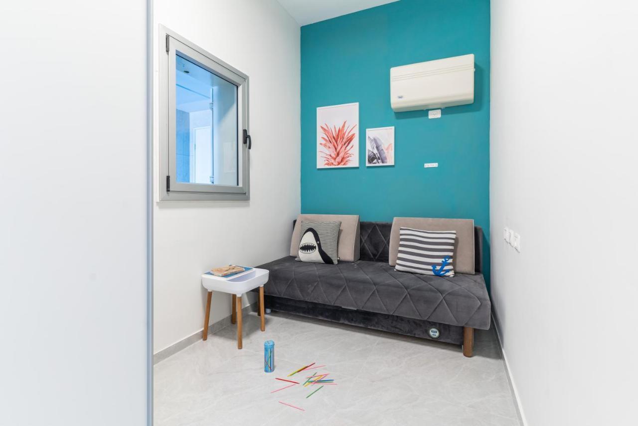 Tranquil Stay Near The Beach By Sea N' Rent Nahariya Bagian luar foto